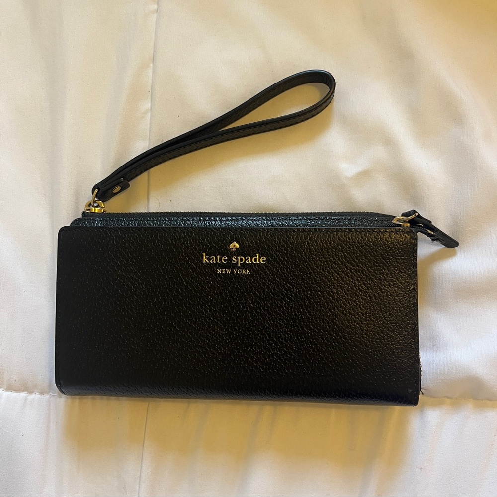 Kate Spade Black Wristlet Wallet